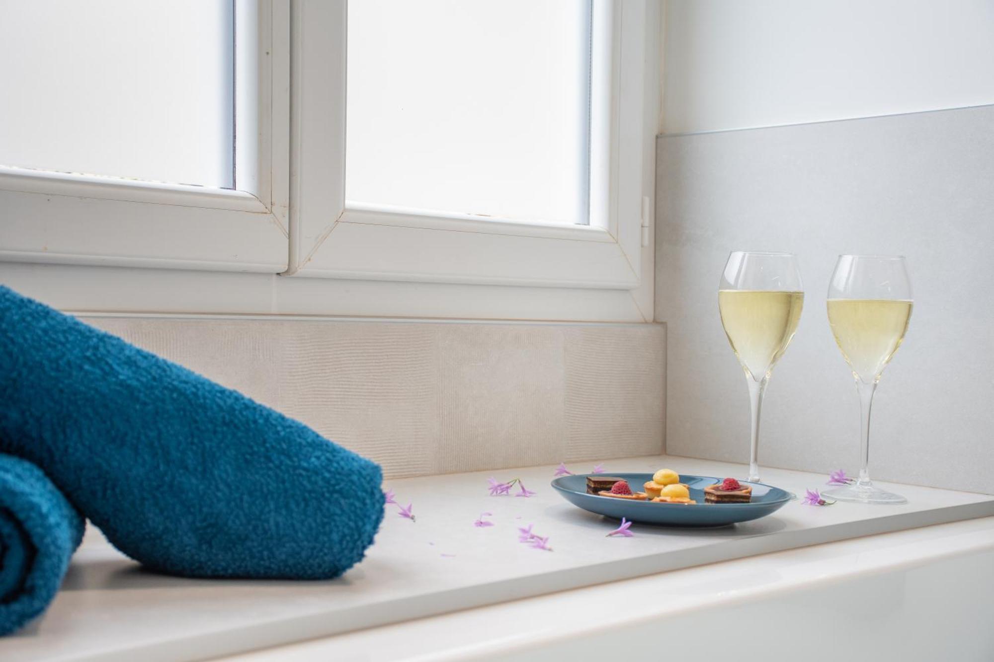 נאנט L'Appartement Des Ducs Avec Baignoire Double מראה חיצוני תמונה